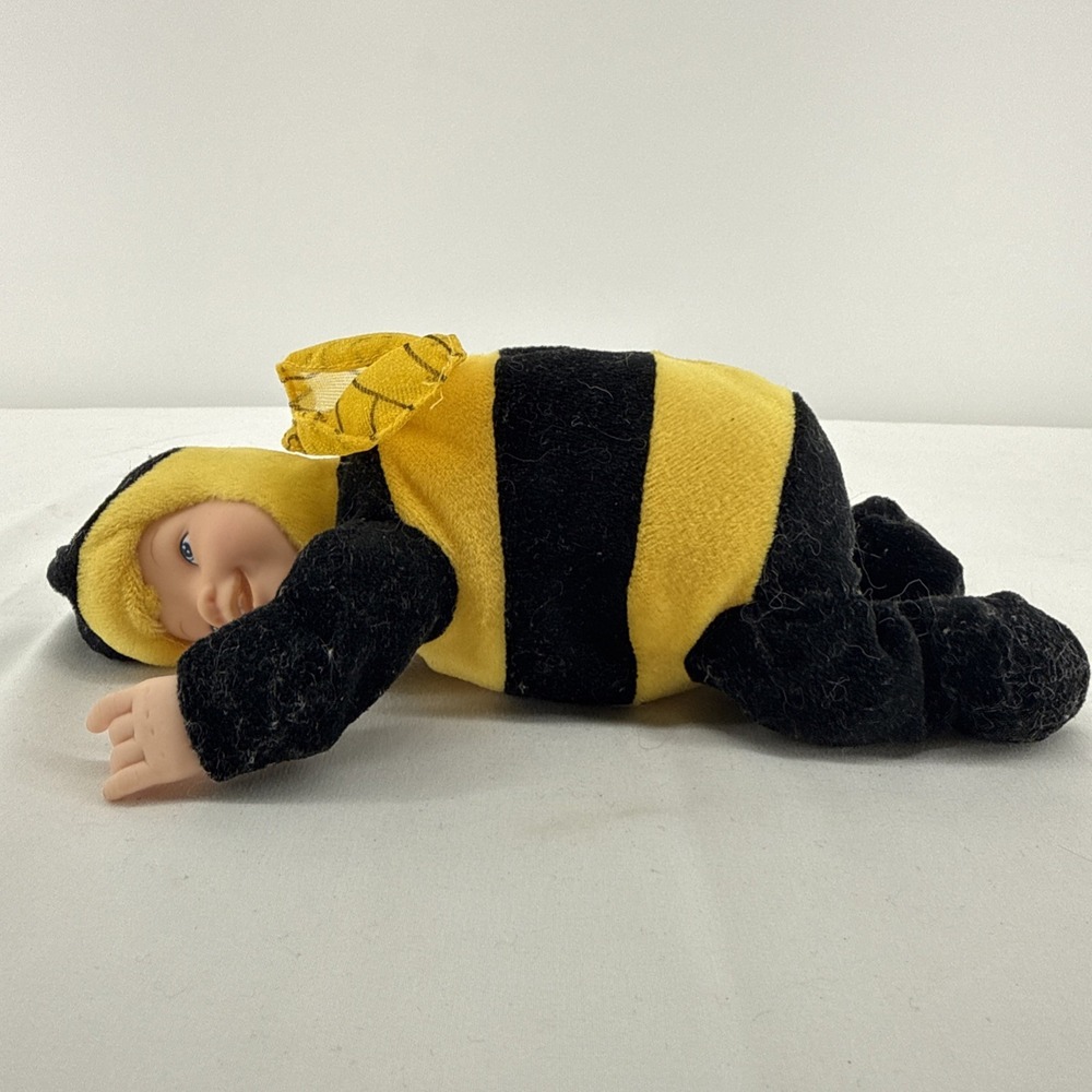 Anne Geddes 1997 Baby Bumblebee Bee 9" Plush‎ Bean Bag Doll Toy Wings Blue Eyes
